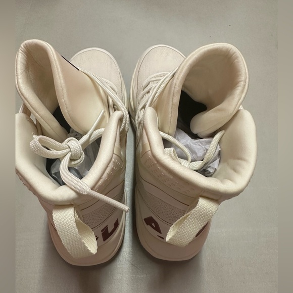 NIB APL WOMEN'S TECHLOOM DEFENDER
Size 9.5
PRISTINE/FATIGUE/CEDAR - Picture 6 of 11